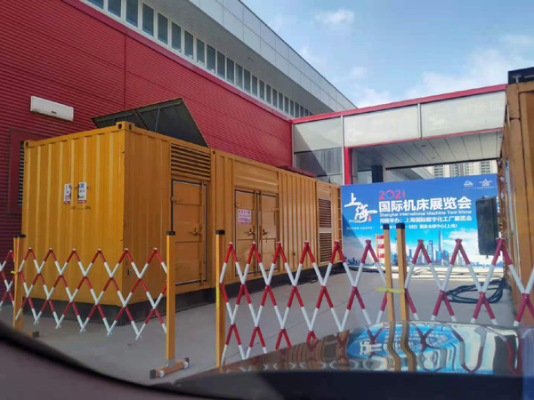 迁西发电车出租-发电机无电压或电压太低怎么办？