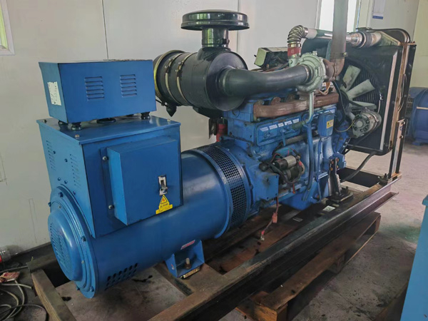 迁西100kW柴油发电机组使用多级机油有哪些优缺点？